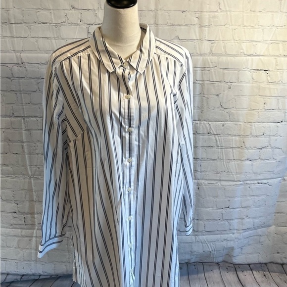 Plus Size 24W Roaman’s stripe shirt - Picture 4 of 12